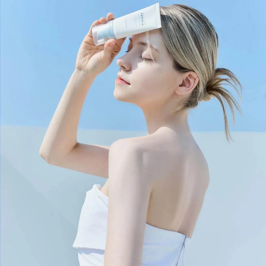 Centella Hyalu-Cica Water-Fit Sun Serum