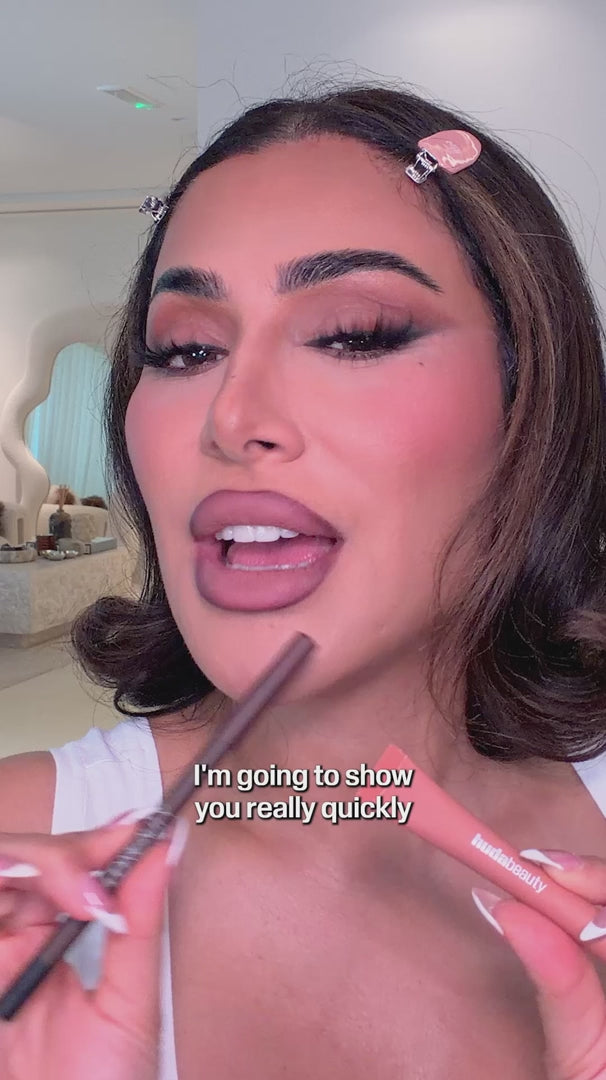 Huda Beauty - Liquid Matte Mousse